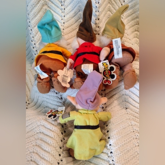 Disney Seven Dwarfs Mini Bean Bag Plush Toys 90s Set of 4 Doc Grumpy Bashful - Picture 4 of 7